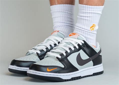 nike dunk low orange mini swoosh|dunk low total orange.